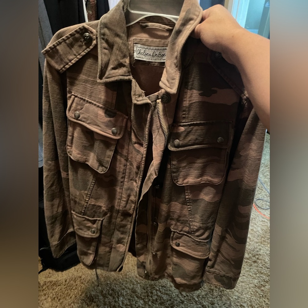 Chelsea De boer camouflage jacket never worn